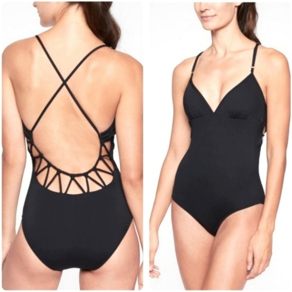 Athleta Swimsuit Womens Size XXS‎ Kihei Loop Back One Piece Black Strappy V Neck